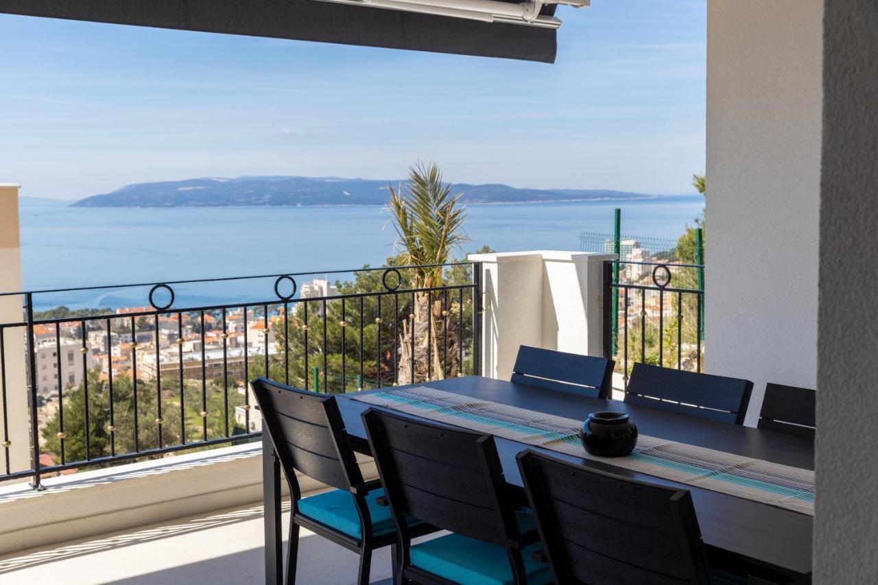 Villa Smaragd - Lapis - Luxury Apartment With Shared Pool Makarska Exteriör bild
