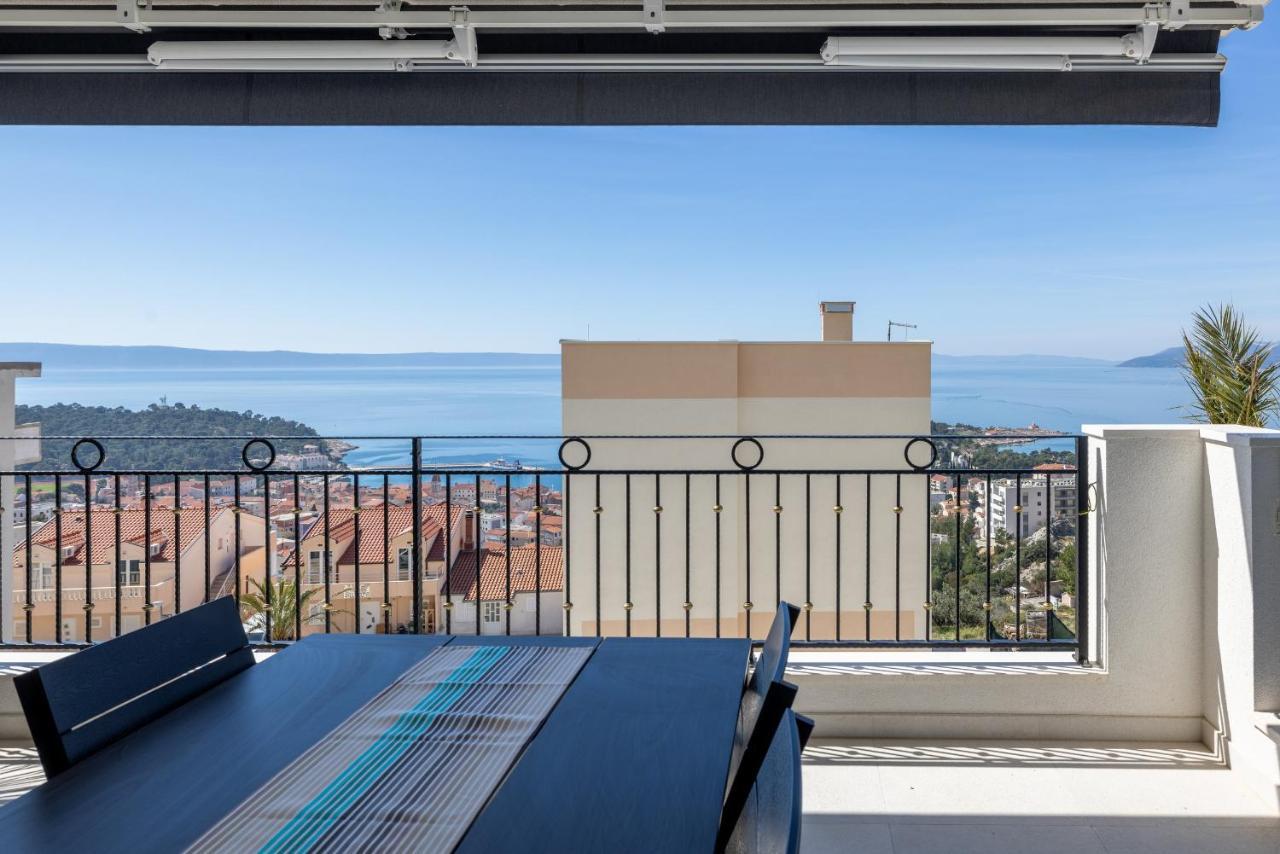 Villa Smaragd - Lapis - Luxury Apartment With Shared Pool Makarska Exteriör bild