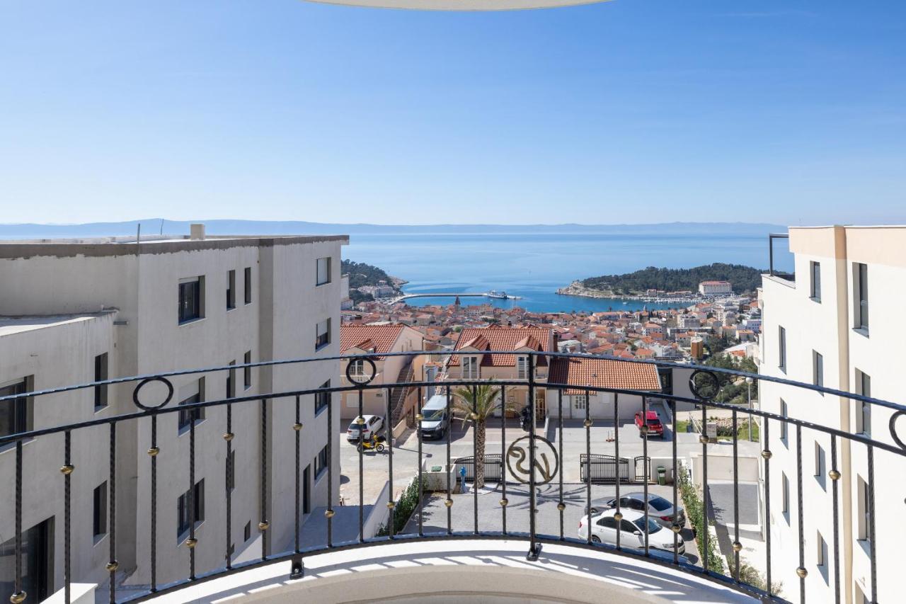 Villa Smaragd - Lapis - Luxury Apartment With Shared Pool Makarska Exteriör bild