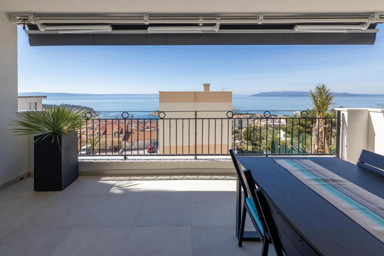 Villa Smaragd - Lapis - Luxury Apartment With Shared Pool Makarska Exteriör bild
